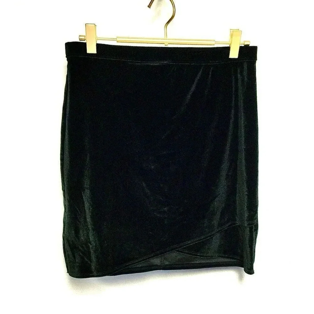 Hollister Womens Black Velvet Pull-On Stretch Overlapped Mini Skirt Size Small